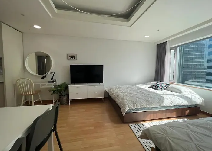 Hongdae Urban Oasis ゲストハウス 3*